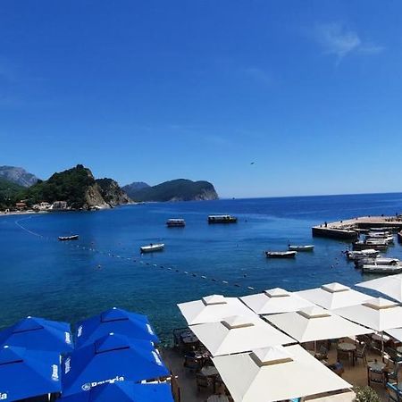Ambassador Apartments Petrovac Dış mekan fotoğraf