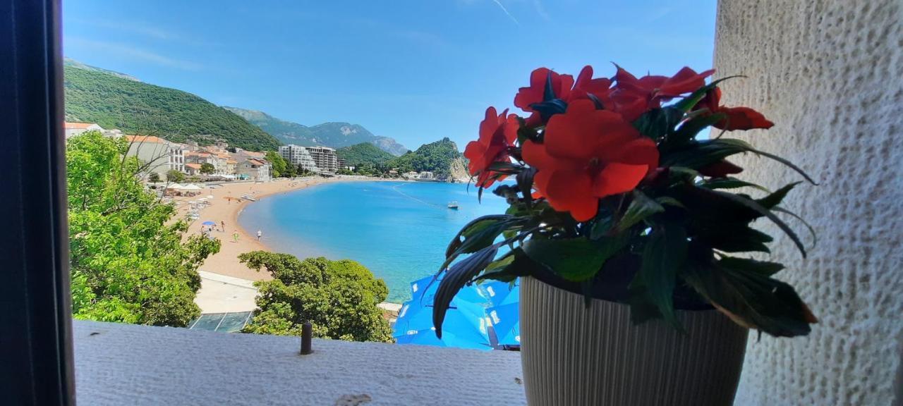 Ambassador Apartments Petrovac Dış mekan fotoğraf